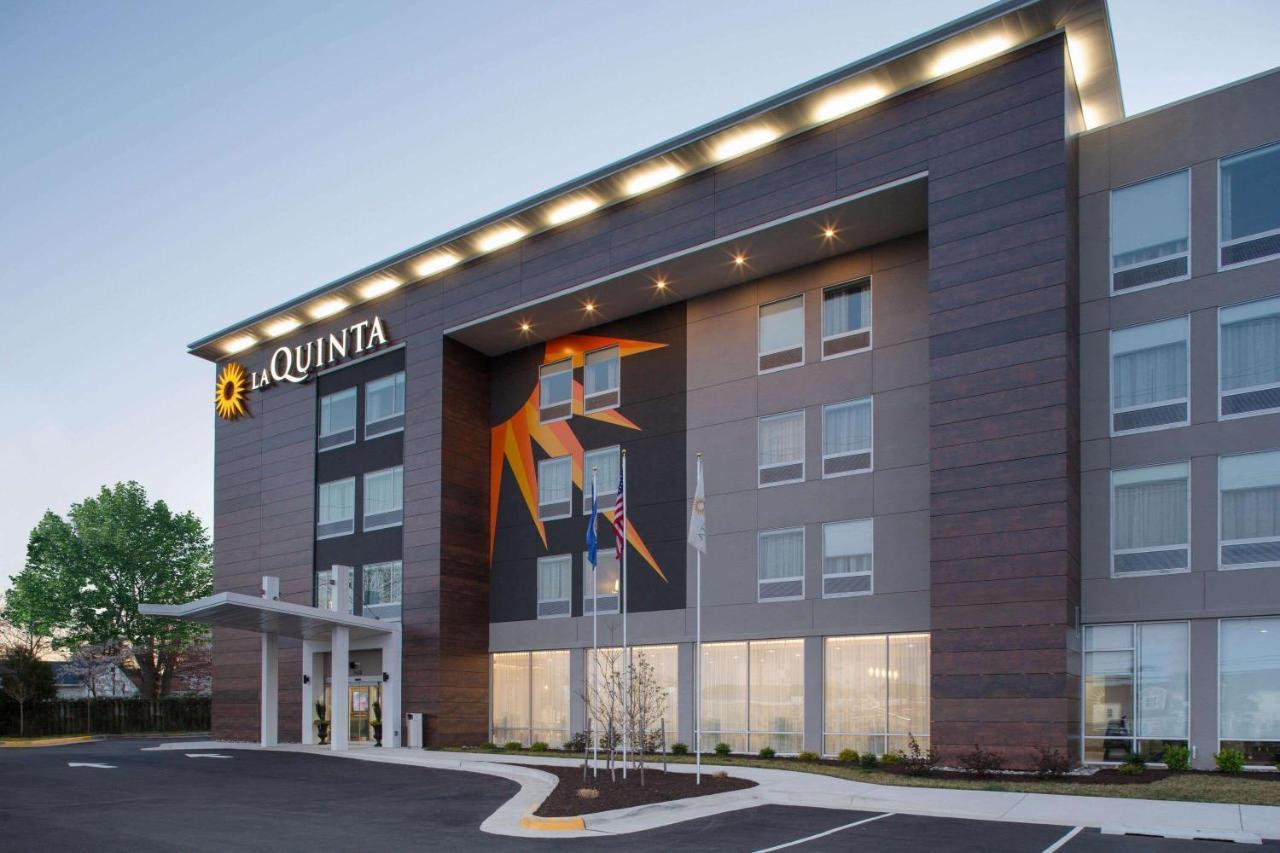 La Quinta Inn & Suites By Wyndham Manassas, Va- Dulles Airport Kültér fotó
