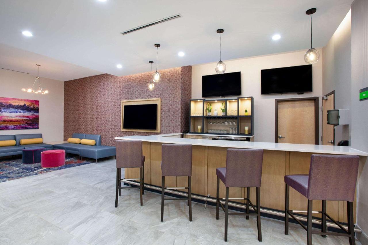 La Quinta Inn & Suites By Wyndham Manassas, Va- Dulles Airport Kültér fotó